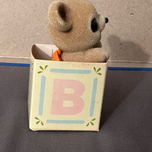 Josef Originals teddy bear in A B C box - Picture 4 of 8